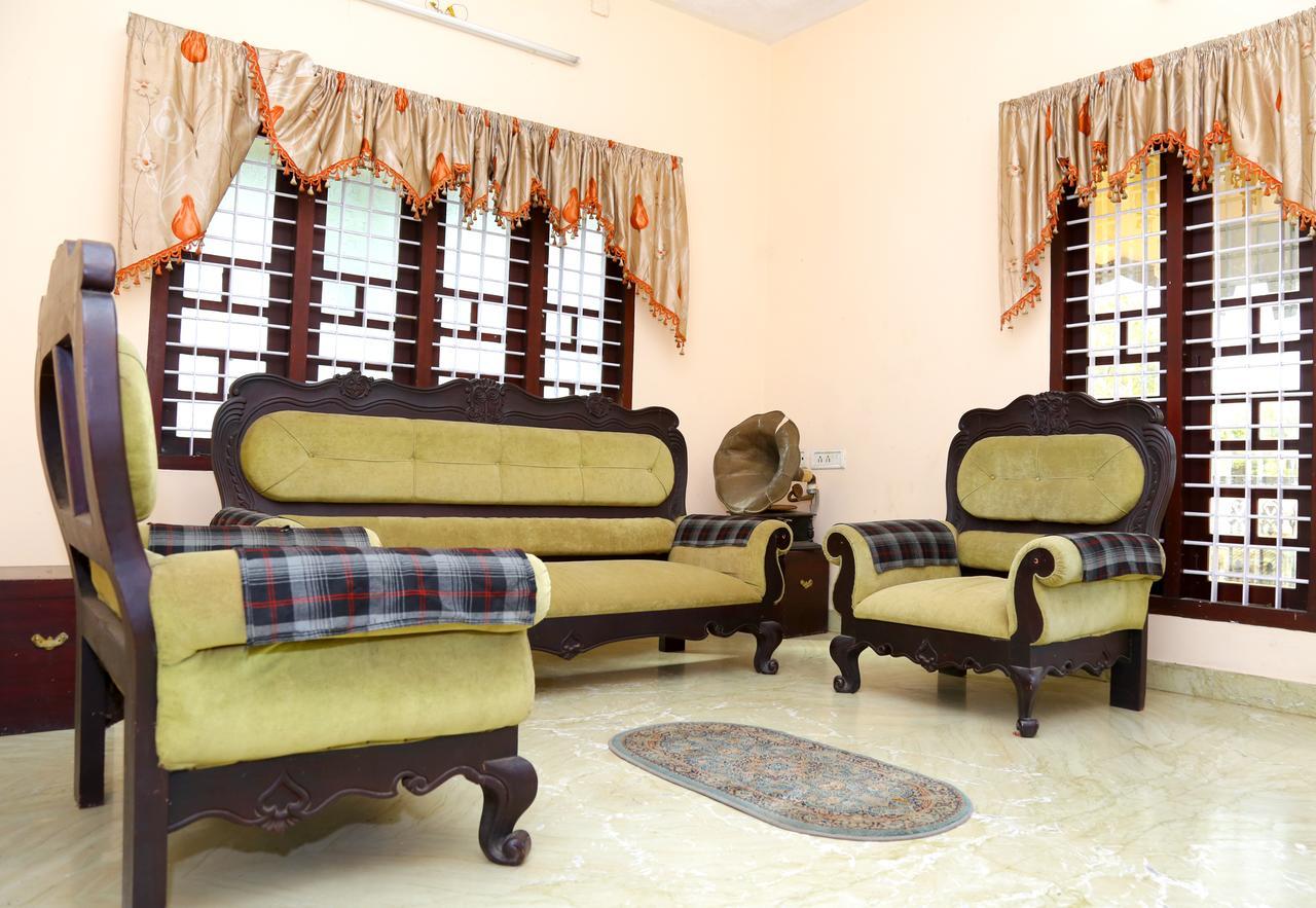 Daffodils Homestay Alappuzha Esterno foto
